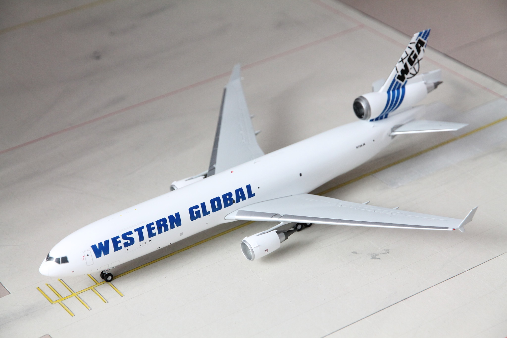1:200 Western Global McDonnell Douglas MD-11 N799JN Gemini200 G2WGN901