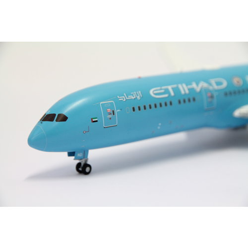 JC Wings 1:200 Etihad "Manchester City" B787-9