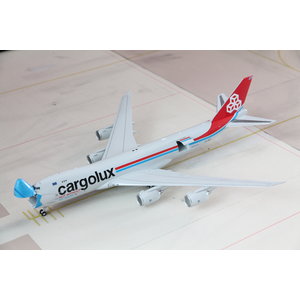 JC Wings 1:200 Cargolux "Not Without My Mask"  B747-8F - Interactive Series