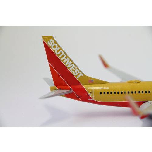 Gemini Jets 1:200 Southwest Airlines "Mustard" B737-700 - Flaps Down