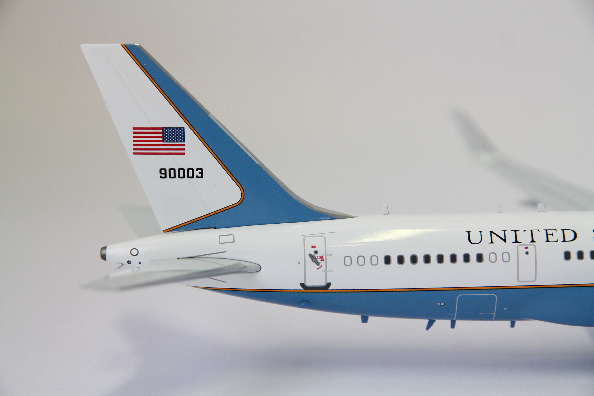 Inflight 1:200 USAF United States Air Force B757-200 C-32A