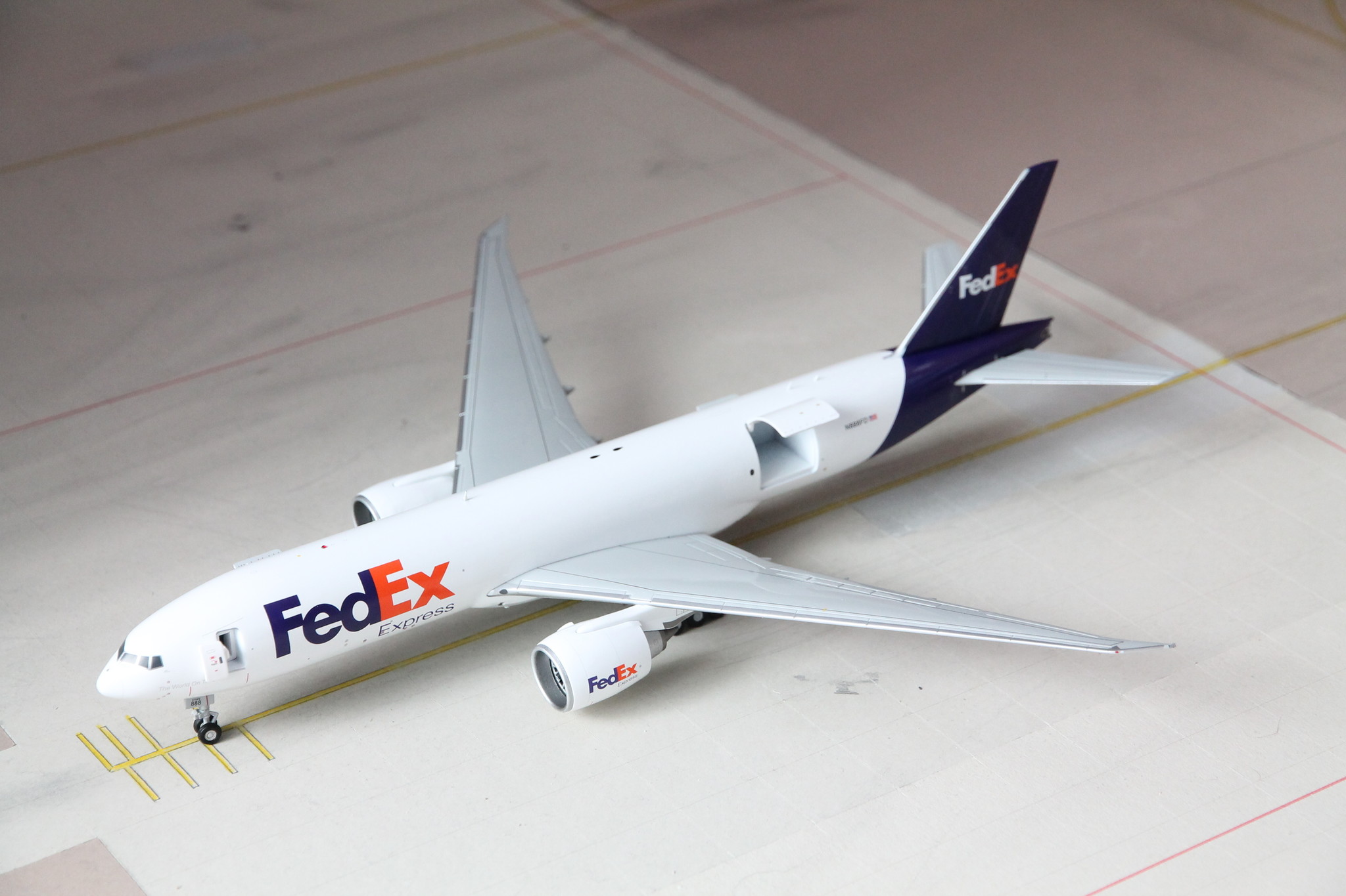 Daron 777-200 Fedex 1/200 