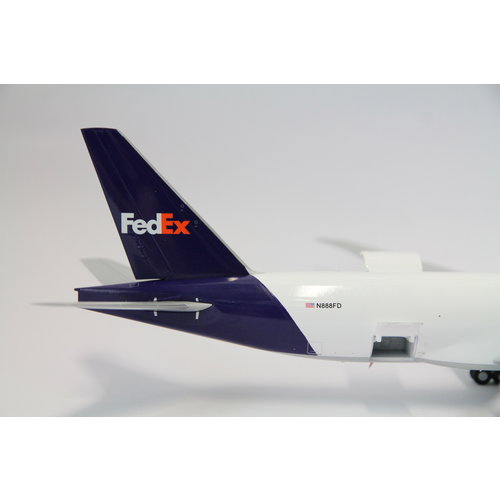 Gemini Jets 1:200 Fedex B777-200F - Interactive