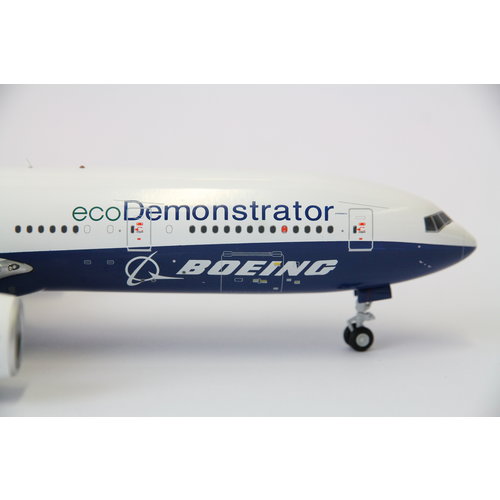 JC Wings 1:200 Boeing House Color "Eco Demonstrator Livery" B777-200