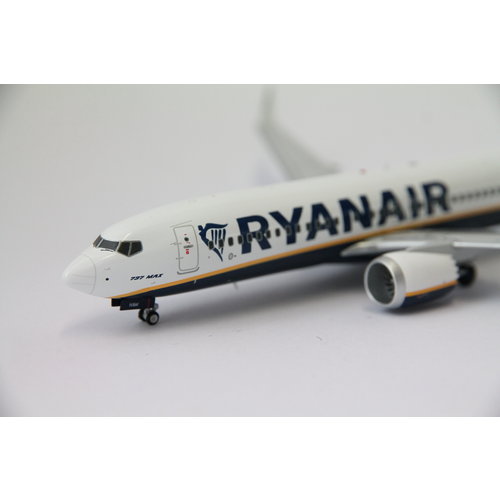 JC Wings 1:200 Ryanair B737-8MAX 200 JC Wings 1:200 Ryanair B737-8MAX 200
