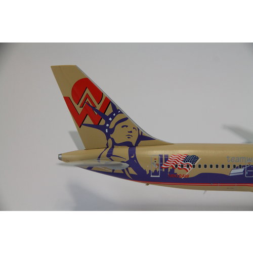 Gemini Jets 1:200 America West Airlines "Teamwork Coast to Coast" B757-200