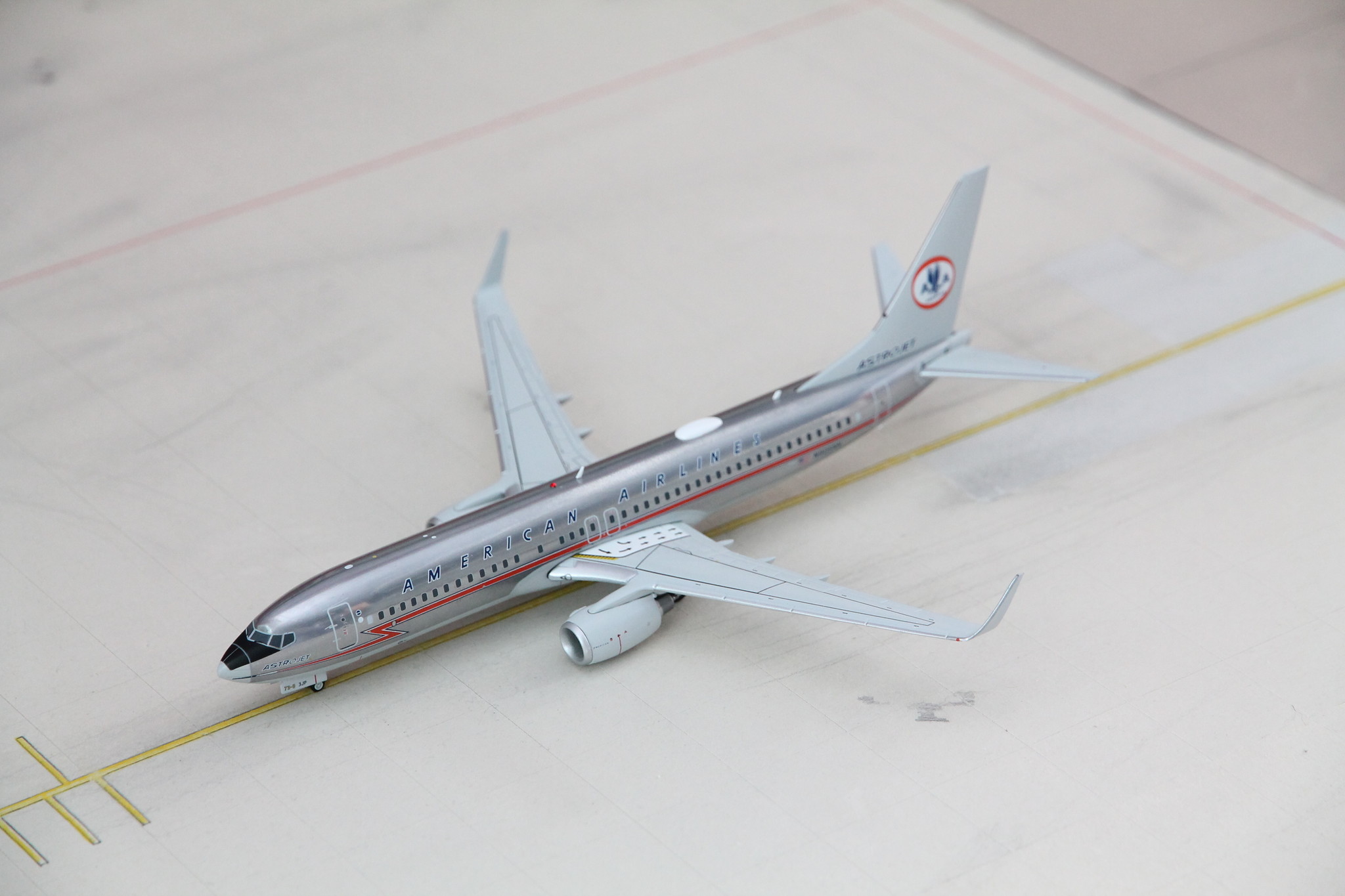 American Astrojet 737-800 Avion Miniature Modèle Snap Fit Kit 1:200