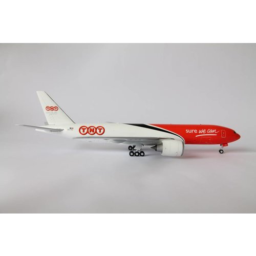 JC Wings 1:200 TNT B777-200F