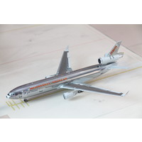 1:200 McDonnell Douglas House Color MD-11