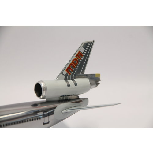 JC Wings 1:200 McDonnell Douglas House Color MD-11 JC Wings 1:200 McDonnell Douglas House Color MD-11