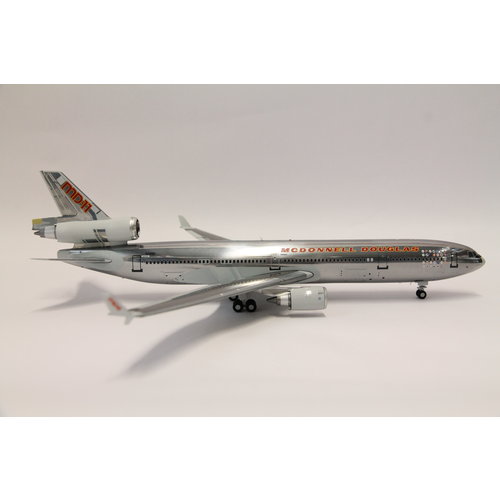 JC Wings 1:200 McDonnell Douglas House Color MD-11 JC Wings 1:200 McDonnell Douglas House Color MD-11