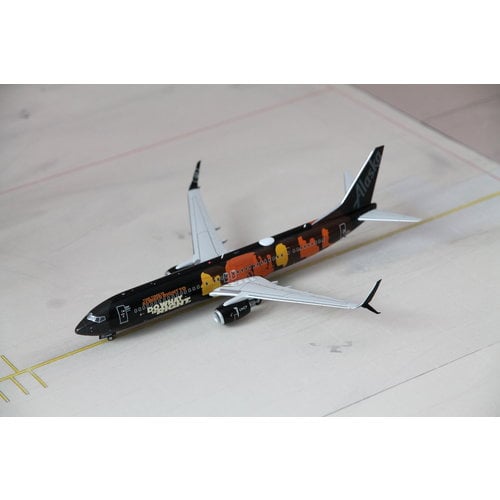 Gemini Jets 1:200 Alaska Airlines "Our Commitment" B737-900ER