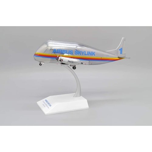 JC Wings 1:200 Airbus Industrie Aero-Spacelines 377SGT Super Guppy + Aviationtag