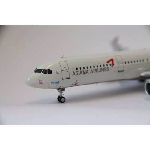 JFox 1:200 Asiana Airlines A321