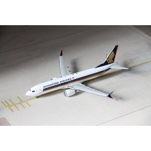 JC Wings 1:200 Singapore Airlines B737-8MAX