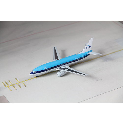 JC Wings 1:200 KLM B737-300 - DIECAST TRADING EXCLUSIVE JC Wings 1:200 KLM B737-300 - DIECAST TRADING EXCLUSIVE