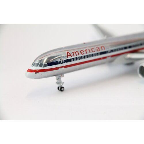 Gemini Jets 1:200 American Airlines  B757-200