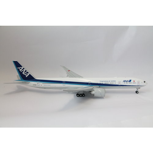 1:200 ANA Boeing 777-300 Flaps Down JA795A EW277W004A - Diecast