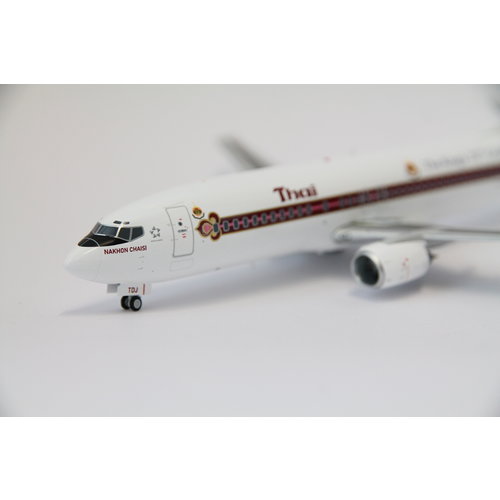 JC Wings 1:200 Thai "The King's 72nd Celebration" B737-400