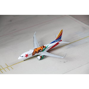 Gemini Jets 1:200 Southwest Airlines “California One” B737-700