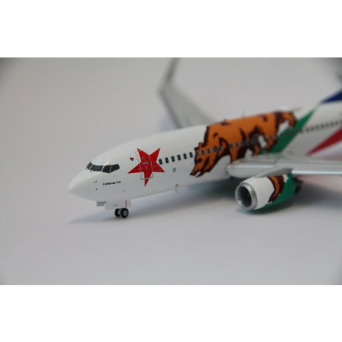 Gemini Jets 1:200 Southwest Airlines “California One” B737-700 - Flaps Down