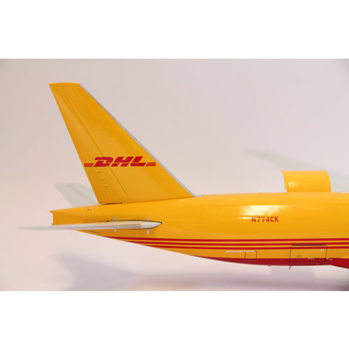 Gemini Jets 1:200 DHL B777F - Interactive