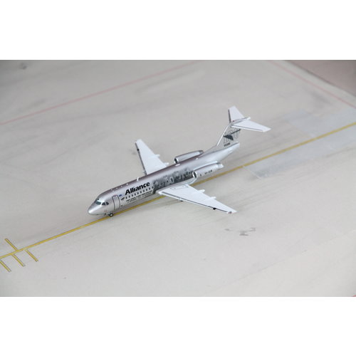 Gemini Jets 1:200 Alliance Airlines Fokker 70