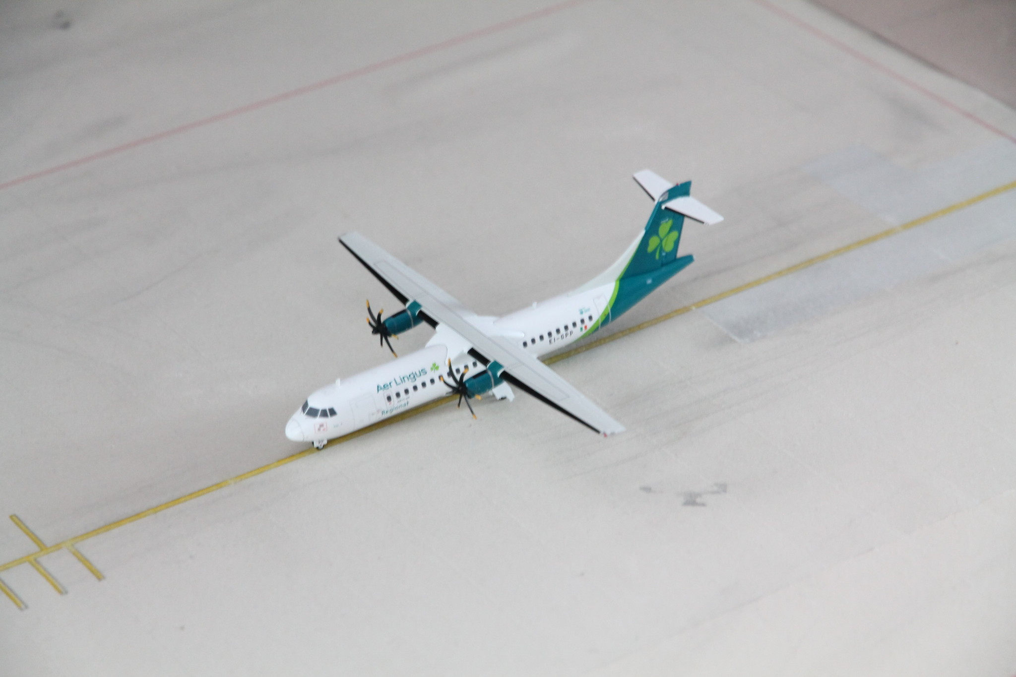 1:200 Aer Lingus Aerospatiale Atr-72-600 Ei-Gpp Gemini200 G2ein1088 -  Diecast Trading