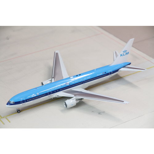 Inflight 1:200 KLM "The world is just a click away" B767-300ER Inflight 1:200 KLM "The world is just a click away" B767-300ER
