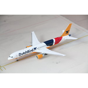 JC Wings 1:200 DutchBird  B757-200