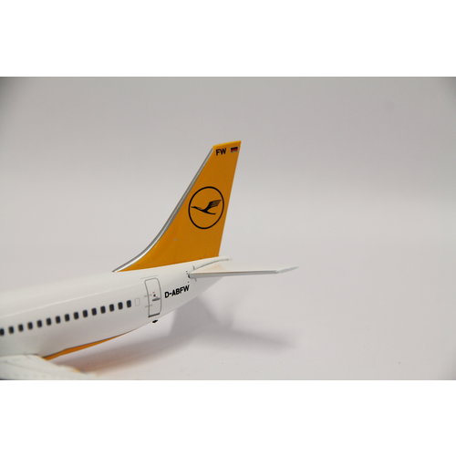 JC Wings 1:200 Lufthansa “Experimental Color Scheme” B737-200