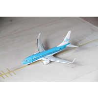 1:200 KLM B737-700 - Flaps Down