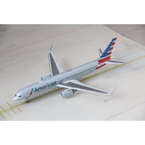 Gemini Jets 1:200 American Airlines  B757-200