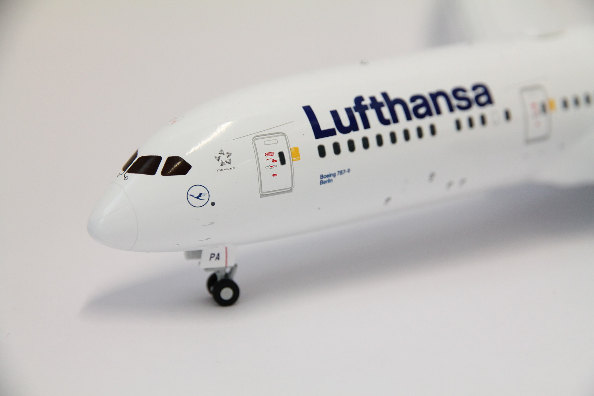 Gemini Jets 1:200 Lufthansa B787-9