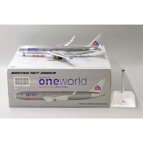 JC Wings 1:200 American Airlines "One World" B767-300ER