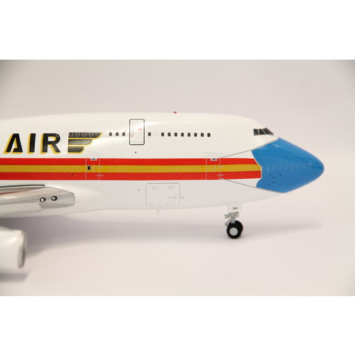 JC Wings 1:200  Kalitta "Mask" Boeing 747-400F  - Flaps Down