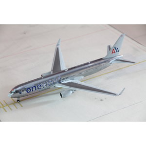 JC Wings 1:200 American Airlines "One World" B767-300ER