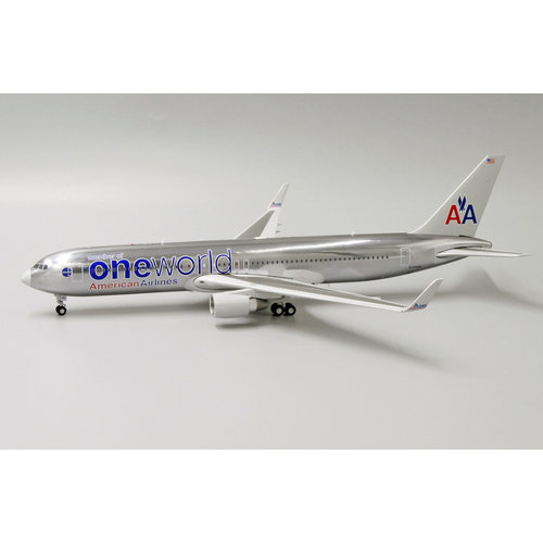 JC Wings 1:200 American Airlines "One World" B767-300ER