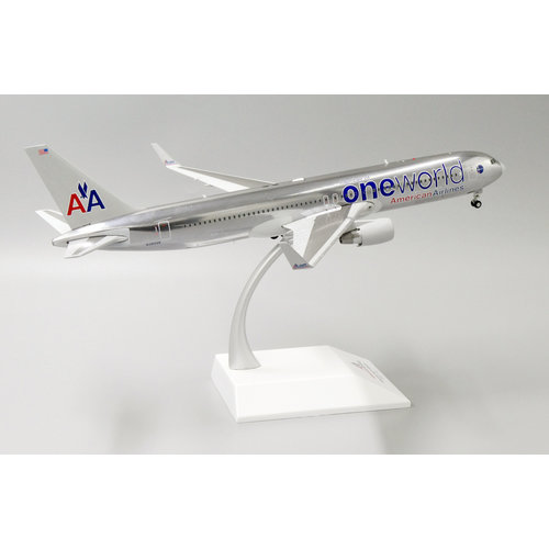 JC Wings 1:200 American Airlines "One World" B767-300ER