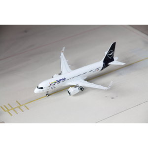 Gemini Jets 1:200 Lufthansa "Lovehansa" A320neo