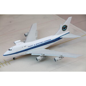 JC Wings 1:200 Pratt & Whitney Canada B747SP - Flaps Down