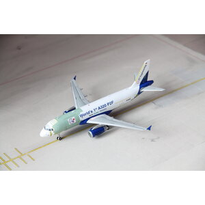 JC Wings 1:200 ST Engineering "World's 1st A320 P2F" A320(P2F)