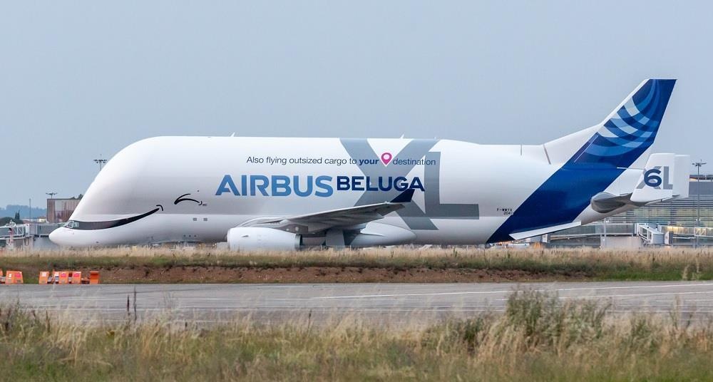 1:200 Airbus Transport International A330-743L F-GXLO JC Wings