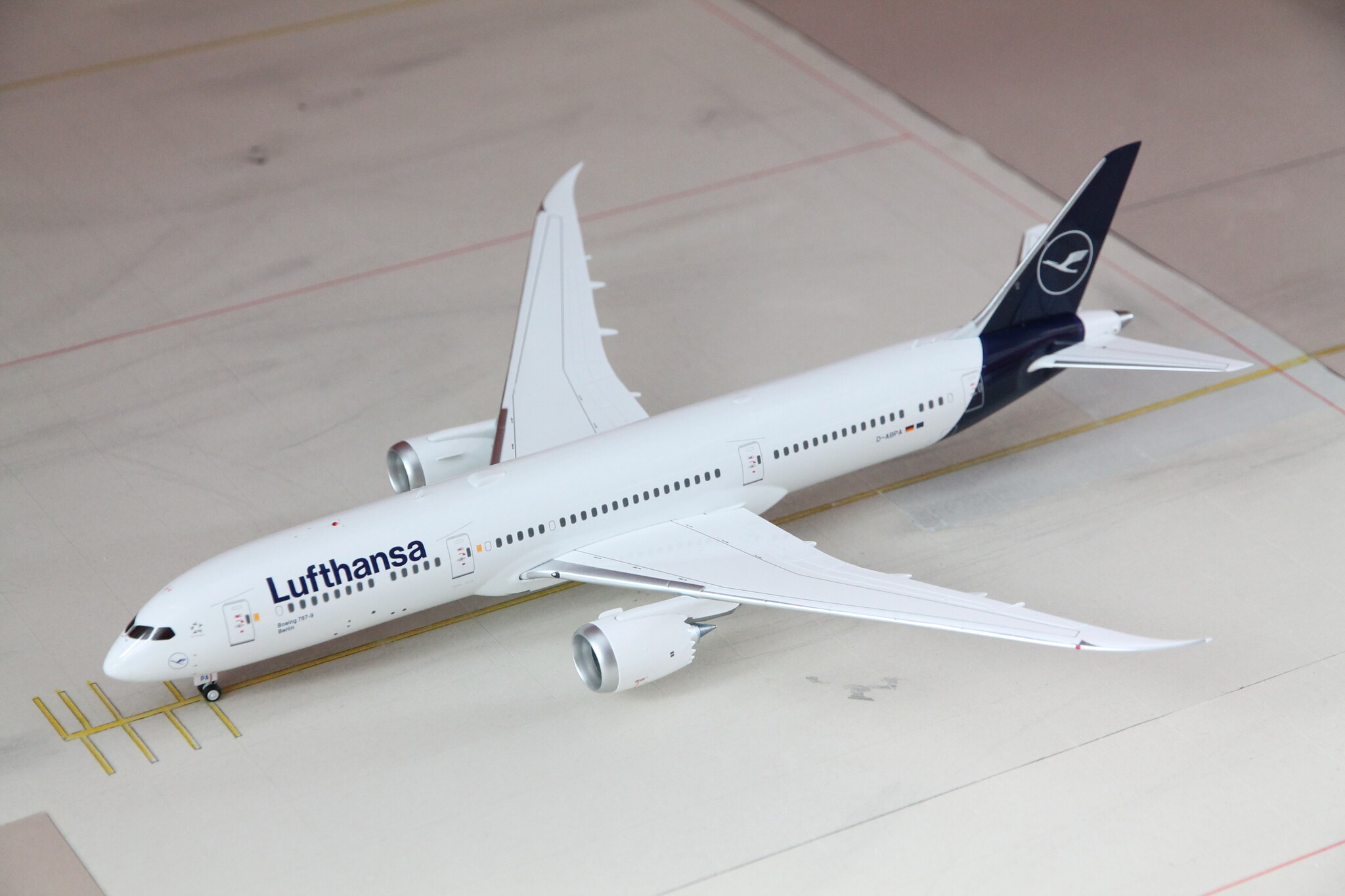 JFOX 1/200 ANA B787-9 JA888A www.JetCollector.com: Lufthansa B787