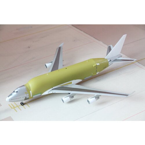 JC Wings 1:200 Boeing Company Boeing 747-400(LCF) Dreamlifter