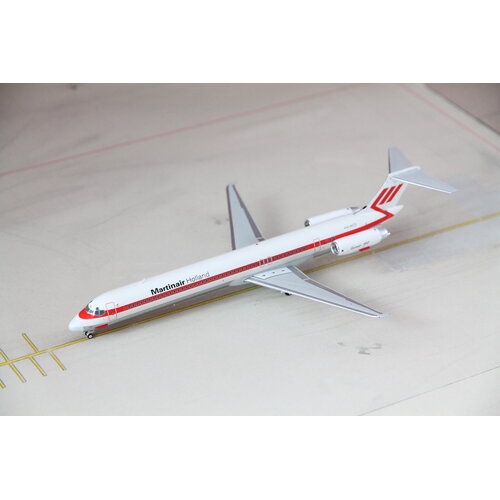 JC Wings 1:200 Martinair McDonnell Douglas MD-82 JC Wings 1:200 Martinair McDonnell Douglas MD-82