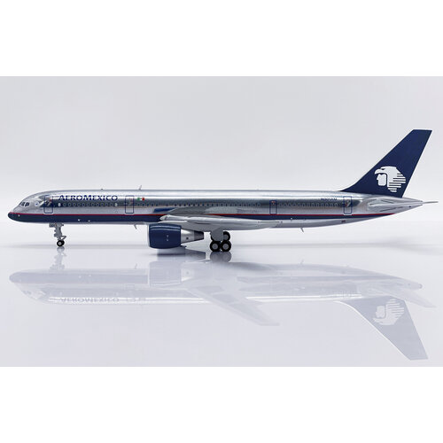 JC Wings 1:200 AeroMexico B757-200