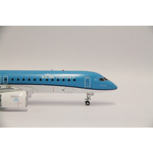 Gemini Jets 1:200 KLM Cityhopper Embraer 195-E2