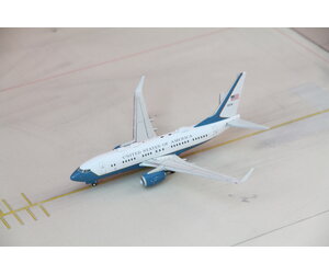 1/200 Gemini アメリカ空軍 C-40B U.S. Air Force C-40B (B737-700) 01-0041 G2AFO1279 Gemini200
