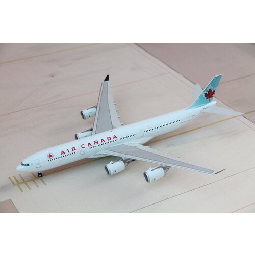 JC Wings 1:200 Air Canada A340-500